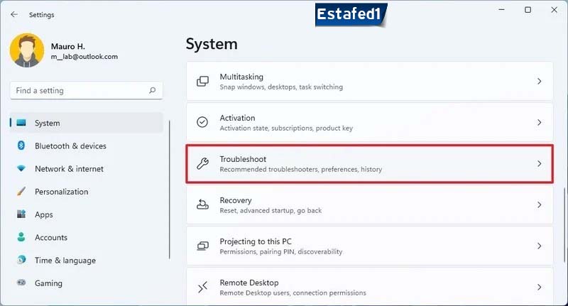 open-troubleshoot-settings-extend-battery